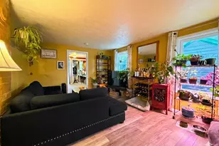 1018 7th St NW, Salem, OR 97304 - Photo 2