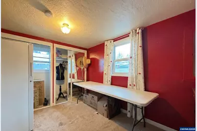 1018 7th St NW, Salem, OR 97304 - Photo 16