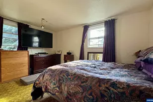 1018 7th St NW, Salem, OR 97304 - Photo 12