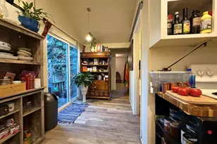 1018 7th St NW, Salem, OR 97304 - Photo 8