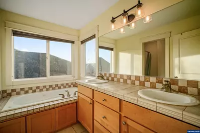 5829 Montevallo St SE, Salem, OR 97306 - Photo 24