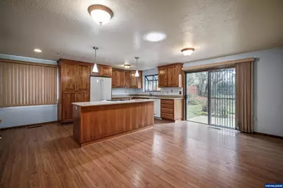 7009 Nottingham Dr NE, Keizer, OR 97303 - Photo 10