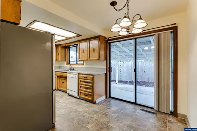 4826 Chestnut Ct SE, Albany, OR 97322 - Photo 8