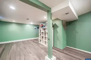 745 16th St NE, Salem, OR 97301 - Photo 20