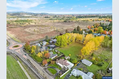 1045 SW 53rd St, Corvallis, OR 97333 - Photo 10