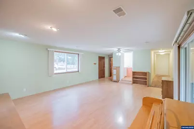 1110 Cascade Dr, Lebanon, OR 97355 - Photo 14