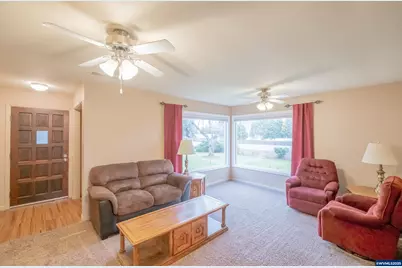 1110 Cascade Dr, Lebanon, OR 97355 - Photo 8