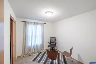 461 Violet St, Lebanon, OR 97355 - Photo 12