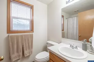 461 Violet St, Lebanon, OR 97355 - Photo 18