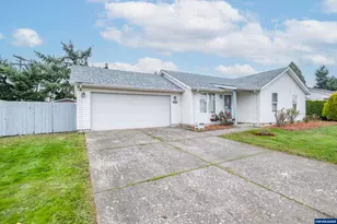 461 Violet St, Lebanon, OR 97355 - Photo 40