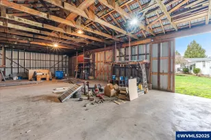 34117 Santiam Hwy, Lebanon, OR 97355 - Photo 30