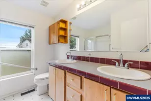 34117 Santiam Hwy, Lebanon, OR 97355 - Photo 22