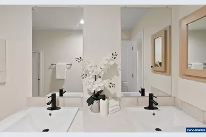 124 Santiam St St, Gates, OR 97346 - Photo 12