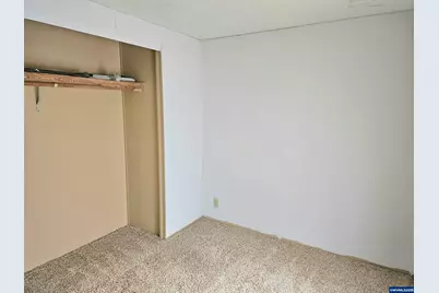 612 N Cascade (#25) Dr, Woodburn, OR 97071 - Photo 4