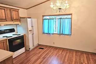 612 N Cascade (#25) Dr, Woodburn, OR 97071 - Photo 6