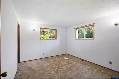 840 Clarmount St NW, Salem, OR 97304 - Photo 20