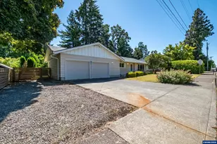 840 Clarmount St NW, Salem, OR 97304 - Photo 2