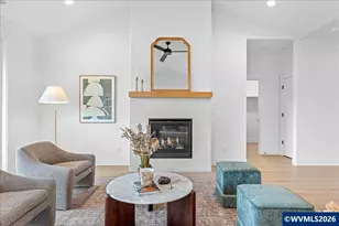 789 Riley Dr, Silverton, OR 97381 - Photo 4