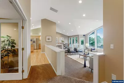 3060 Camellia Dr S, Salem, OR 97302 - Photo 6