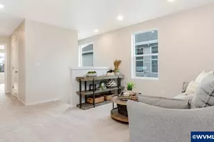 372 Greencrest St NE, Salem, OR 97301 - Photo 16