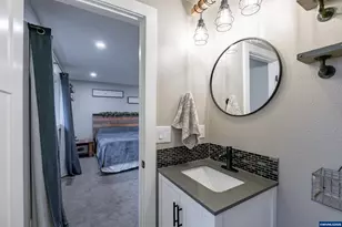 1394 Hayward St S, Salem, OR 97306 - Photo 36