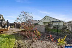 2127 SE Academy St, Dallas, OR 97338 - Photo 22