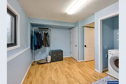 4148 Cascade Hwy, Silverton, OR 97381 - Photo 32