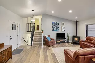 4148 Cascade Hwy, Silverton, OR 97381 - Photo 4