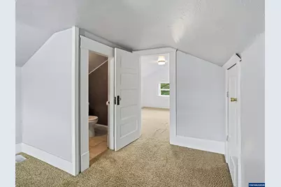 659 F St, Independence, OR 97351 - Photo 28