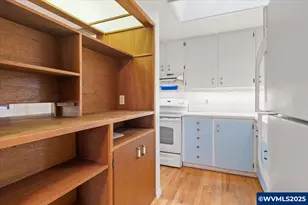 1444 Umpqua Ct, Woodburn, OR 97071 - Photo 8