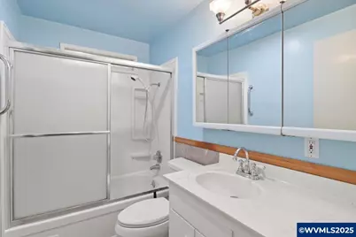 1444 Umpqua Ct, Woodburn, OR 97071 - Photo 14
