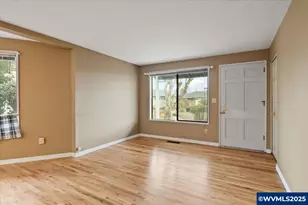 1444 Umpqua Ct, Woodburn, OR 97071 - Photo 4