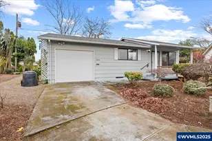 1444 Umpqua Ct, Woodburn, OR 97071 - Photo 2