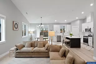 1025 Sassafras St, Independence, OR 97351 - Photo 16