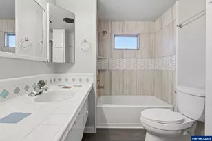 4424 SE Roethe Rd, Milwaukie, OR 97267 - Photo 24