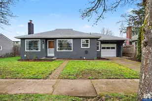 1084 24th St NE, Salem, OR 97301 - Photo 1