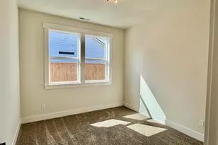 215 NE Broadway St, Sublimity, OR 97385 - Photo 44
