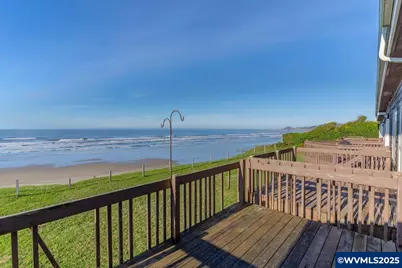 801 NW Coast #2 St, Newport, OR 97365 - Photo 4