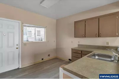 801 NW Coast #2 St, Newport, OR 97365 - Photo 14