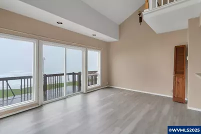 801 NW Coast #2 St, Newport, OR 97365 - Photo 18