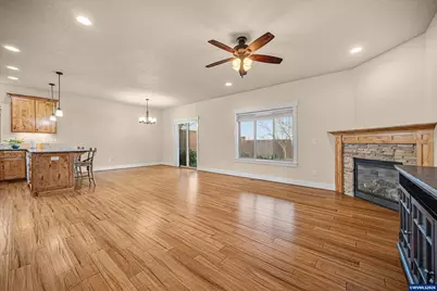 380 NW Reed Ln, Dallas, OR 97338 - Photo 16