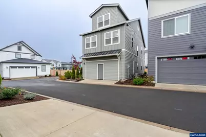 3496 SE 81st Av, Hillsboro, OR 97123 - Photo 2