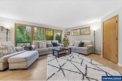 1818 Pepper Tree Ct SE, Salem, OR 97306 - Photo 10