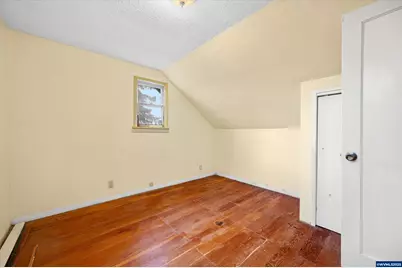 948 SW Maple St, Dallas, OR 97338 - Photo 22