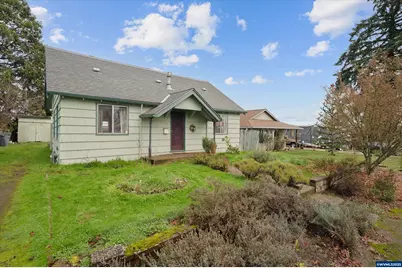 948 SW Maple St, Dallas, OR 97338 - Photo 2