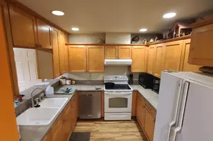 504 Wall St, Silverton, OR 97381 - Photo 8