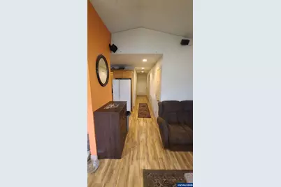 504 Wall St, Silverton, OR 97381 - Photo 6