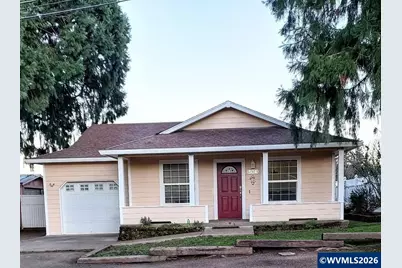 504 Wall St, Silverton, OR 97381 - Photo 1
