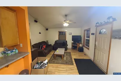 504 Wall St, Silverton, OR 97381 - Photo 6