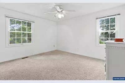 4010 NW Elmwood Dr, Corvallis, OR 97330 - Photo 24